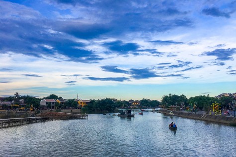 Hue drive to Hoi An - city tour