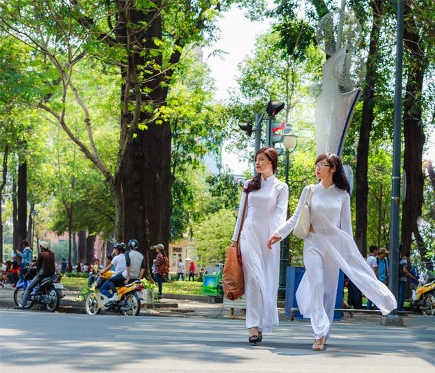 Khám Phá Sài Gòn Nhộn Nhịp và Đảo Ngọc Phú Quốc