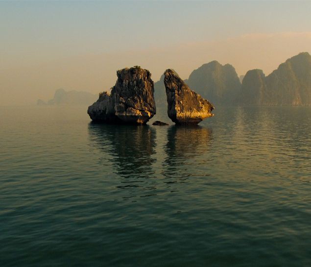 Khám phá các địa điểm du lịch nổi tiếng trong 12 ngày
