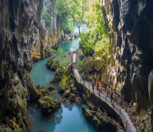 QUẢNG BÌNH - VŨNG CHÙA ĐẢO YẾN – BÃI ĐÁ NHẢY  - HANG TÁM CÔ - ĐỘNG PHONG NHA